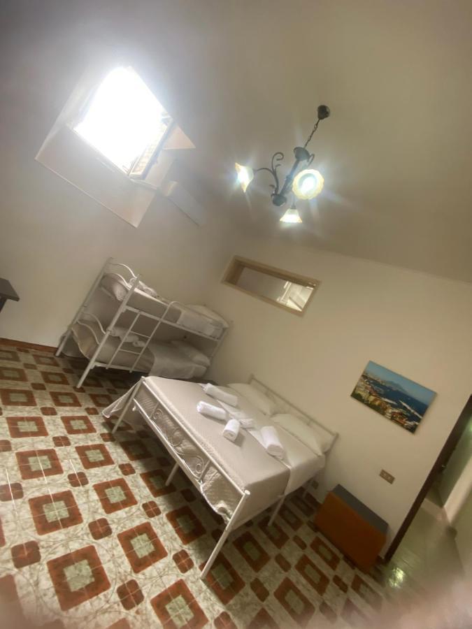 Casa Nonna Rusell Villa Napoli Exterior foto
